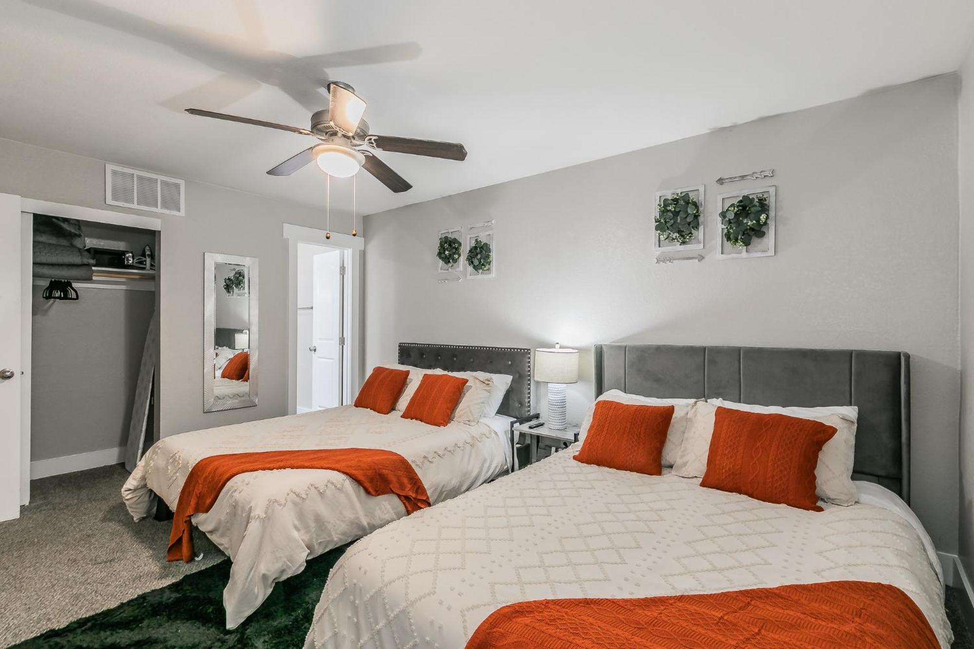 Cozy 2Br Farmhouse Apt - Sleeps 8 - Free Parking! Άρλινγκτον Εξωτερικό φωτογραφία
